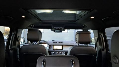 Car image 37