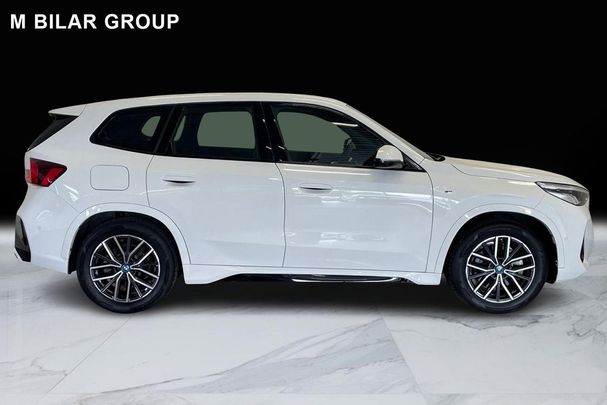 BMW iX1 xDrive30 M Sport 230 kW image number 6