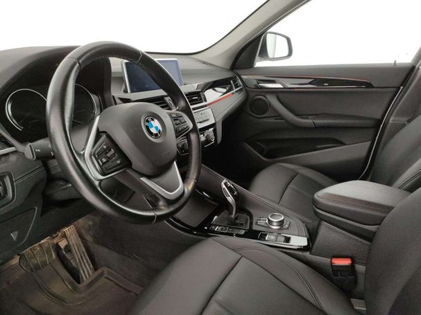 BMW X1 sDrive18d xLine 110 kW image number 13