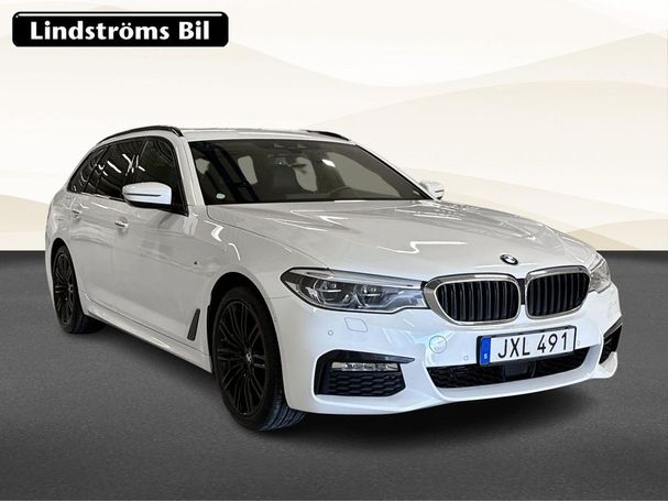 BMW 530d Touring xDrive 197 kW image number 2