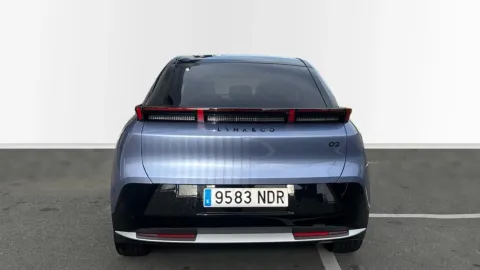 Car image 3