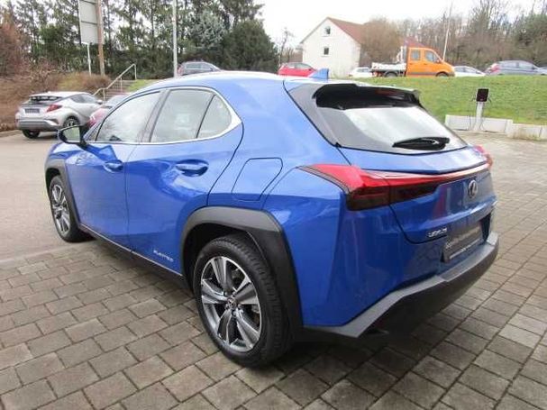 Lexus UX 300e 150 kW image number 4