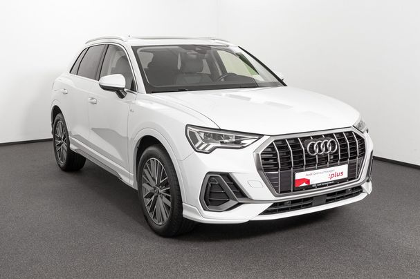 Audi Q3 45 TFSIe S-line 180 kW image number 13