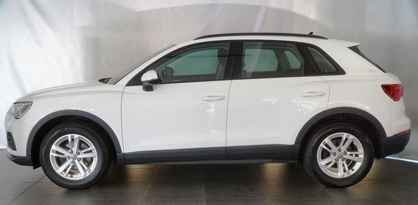 Audi Q3 40 TFSI quattro Sport 140 kW image number 3