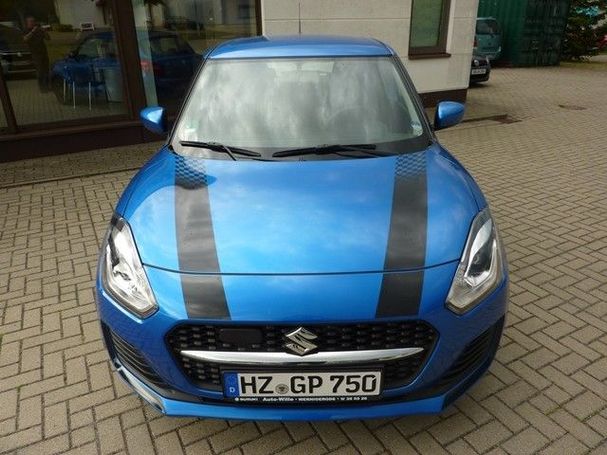 Suzuki Swift 1.2 Hybrid Club 61 kW image number 6