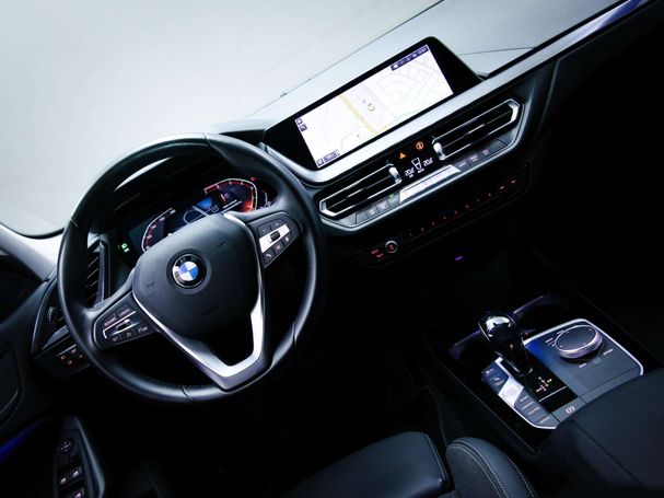 BMW 118i 103 kW image number 7