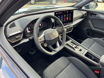 Car image 22