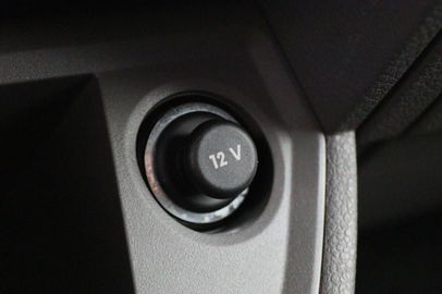 Car image 35