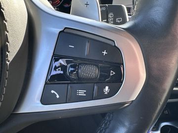 Car image 38