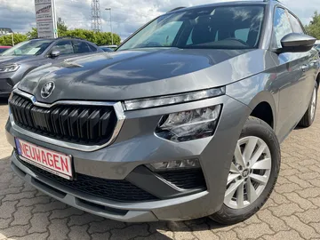 Car image 29