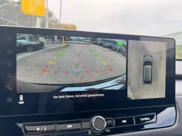 Car image 31