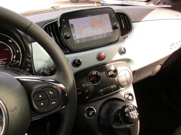 Car image 15
