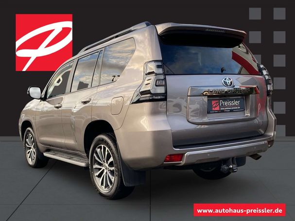 Toyota Land Cruiser 2.8 150 kW image number 3