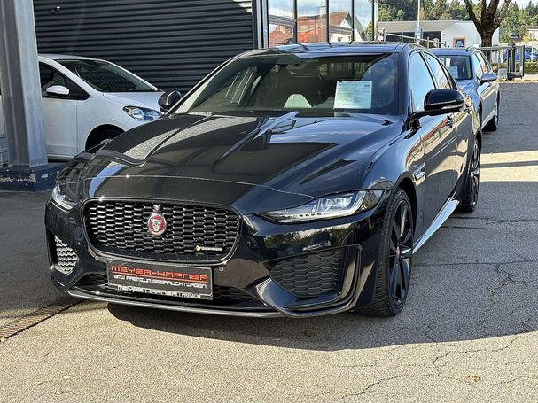 Jaguar XE P250 184 kW image number 3