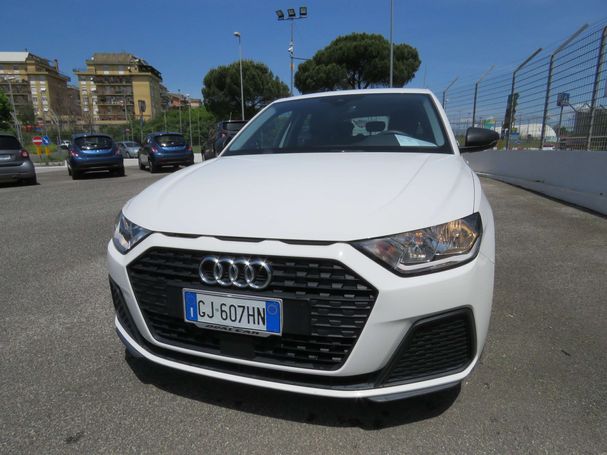 Audi A1 1.0 TFSI Sportback 70 kW image number 7