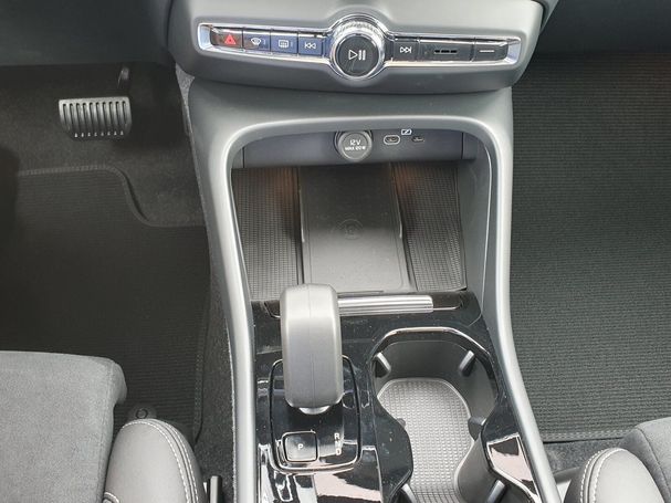 Volvo C40 Recharge Single Extended Range 185 kW image number 28