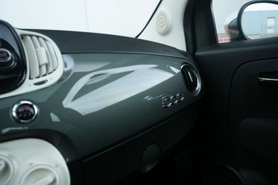 Car image 24