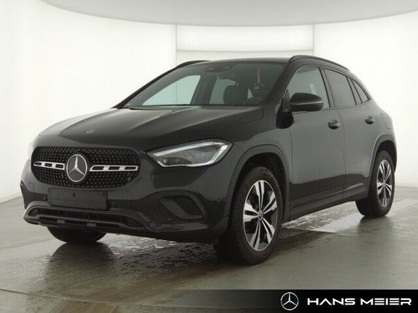 Mercedes-Benz GLA 180 100 kW image number 1