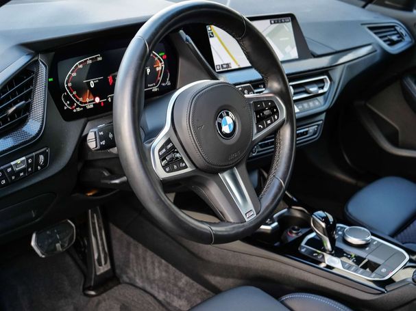 BMW 118i 100 kW image number 9