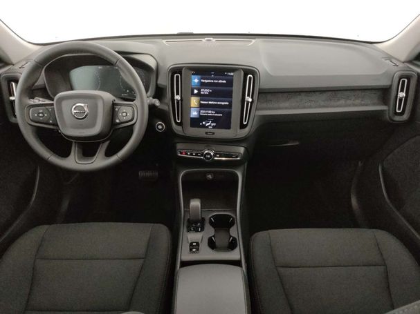 Volvo XC40 T2 Essential 95 kW image number 12