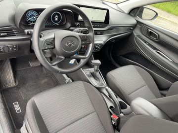 Car image 10