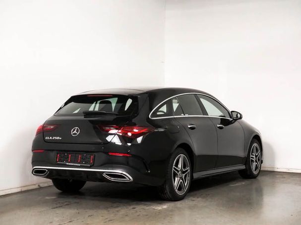 Mercedes-Benz CLA 250 Shooting Brake e 160 kW image number 2