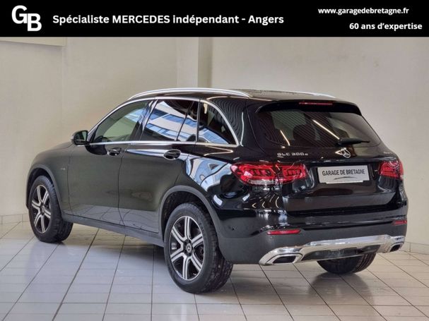 Mercedes-Benz GLC 300 Line 157 kW image number 5