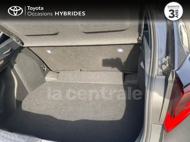 Toyota C-HR 1.8 Hybrid 90 kW image number 13