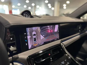 Car image 41