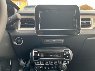 Car image 14