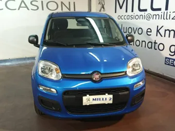 Car image 3