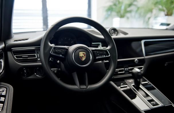 Porsche Macan 195 kW image number 16