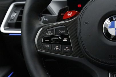 Car image 36