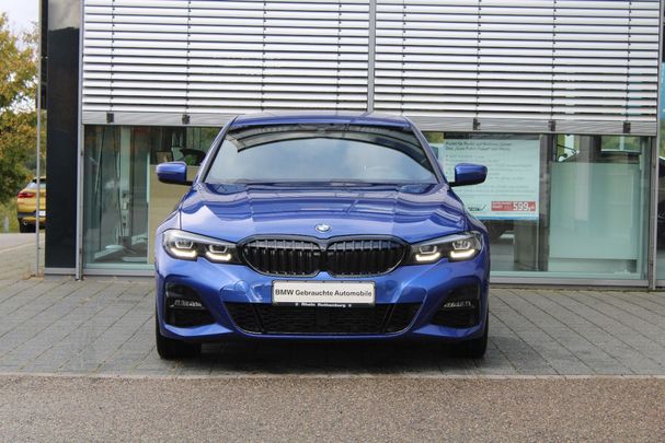 BMW 320i M Sport 135 kW image number 2