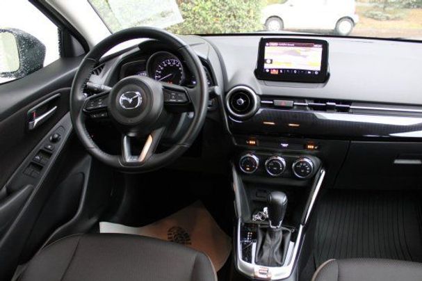 Mazda 2 SKYACTIV-G 90 Exclusive-Line 66 kW image number 8