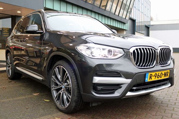 BMW X3 xDrive20i 135 kW image number 22