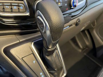 Car image 29