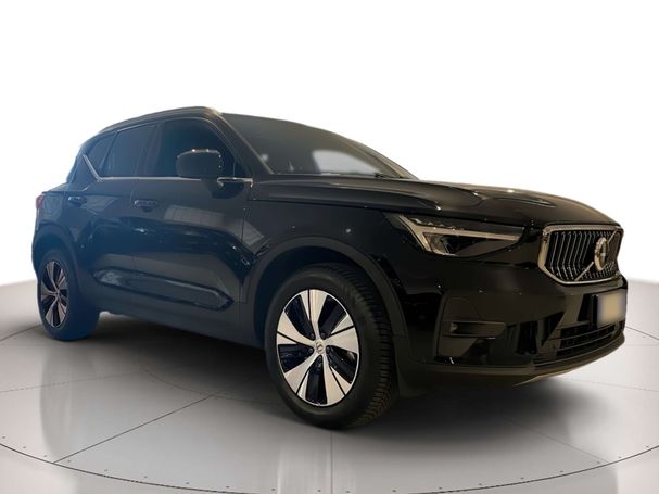 Volvo XC40 Recharge T4 Core 155 kW image number 1