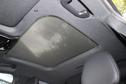 Car image 31