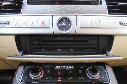 Car image 36