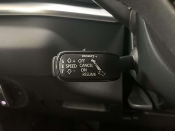 Car image 41