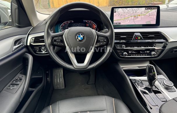 BMW 520d 140 kW image number 15