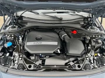 Car image 41