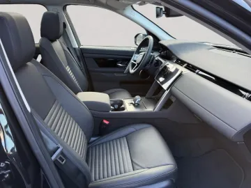 Car image 28