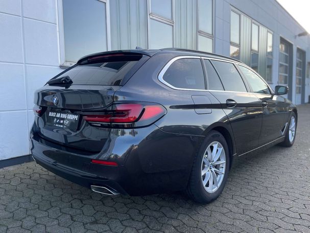 BMW 530i Touring 185 kW image number 4