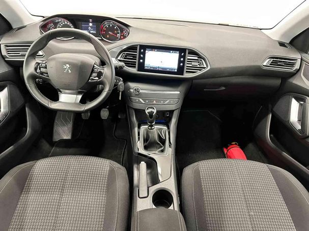 Peugeot 308 BlueHDi 130 96 kW image number 7