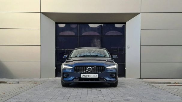 Volvo S60 AWD T8 184 kW image number 1