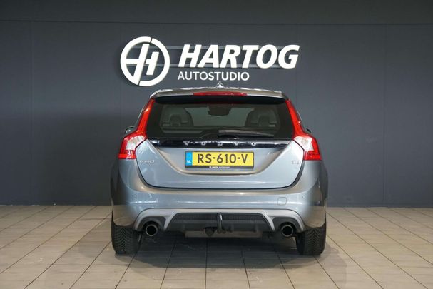 Volvo V60 T4 140 kW image number 7