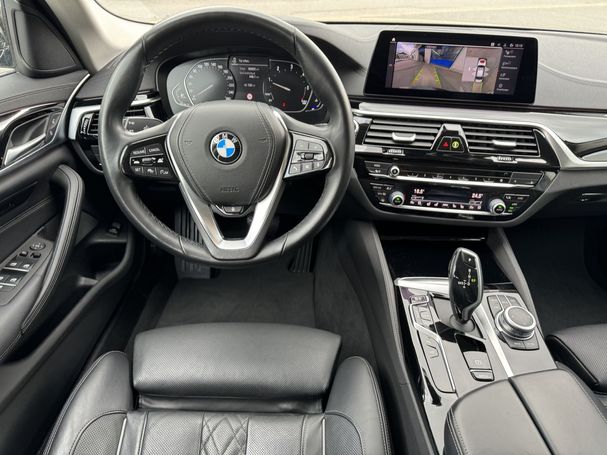 BMW 520d Touring xDrive 140 kW image number 8