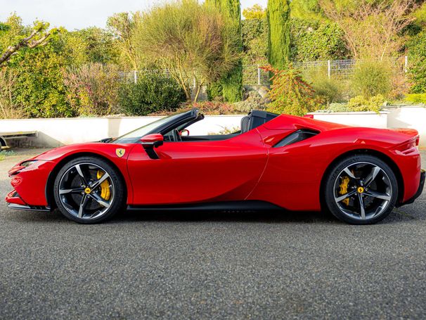 Ferrari SF90 Spider PHEV 4.0 V8 735 kW image number 5